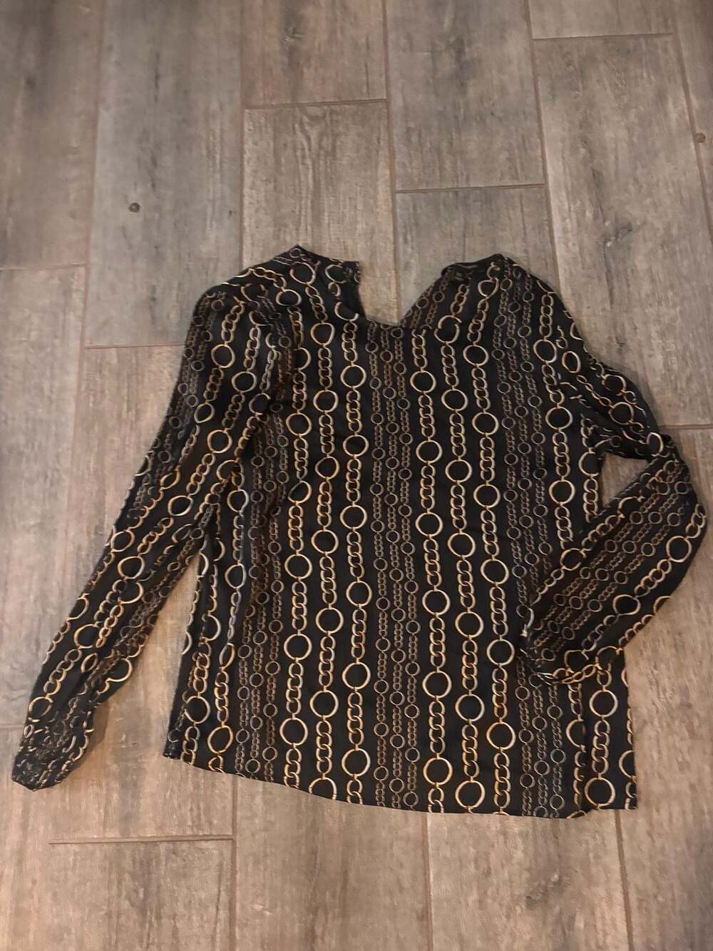 Banana Republic Long Sleeve Blouse Size XS Black Gold Chain Print